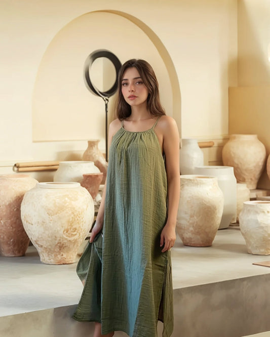 Demeter Yırtmaçlı Müslin Elbise